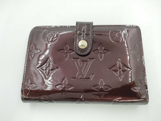 LOUIS VUITTON Vernis Folding Wallet