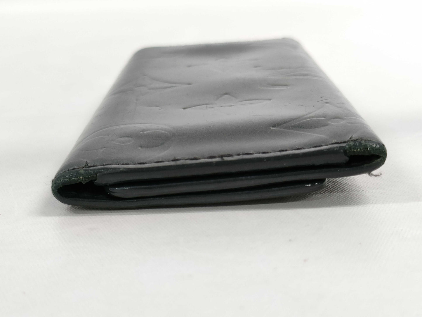 LOUIS VUITTON Monogram Matte Multicle 4-Ring Key Case/Key Holder