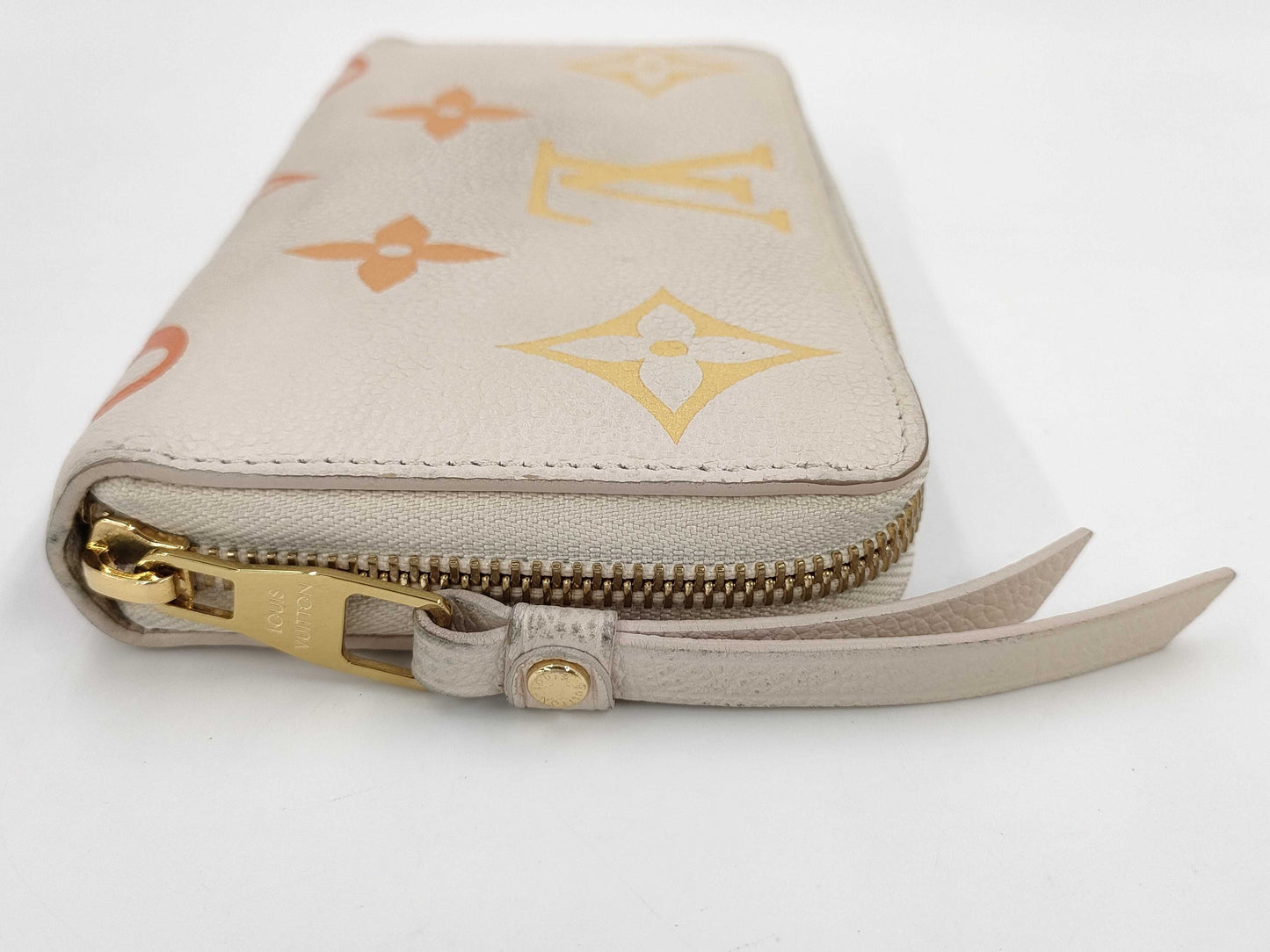 LOUIS VUITTON Monogram Empreinte Zippy Wallet