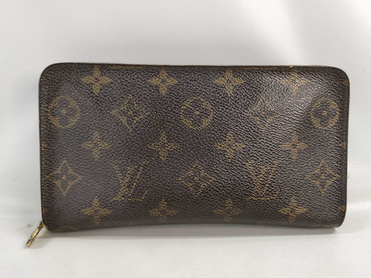 LOUIS VUITTON Monogram Zippy Wallet