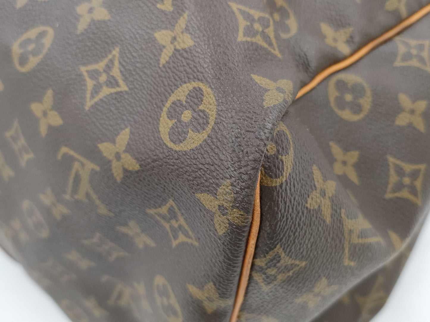 LOUIS VUITTON Monogram Keepall Bandouliere 60 Boston Bag