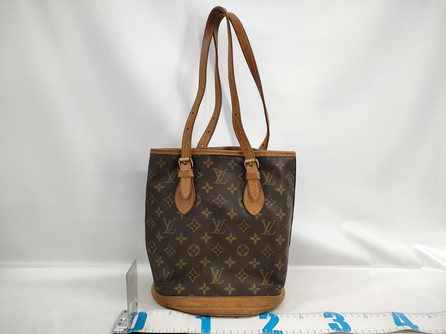 LOUIS VUITTON Monogram Bucket PM Tote Bag