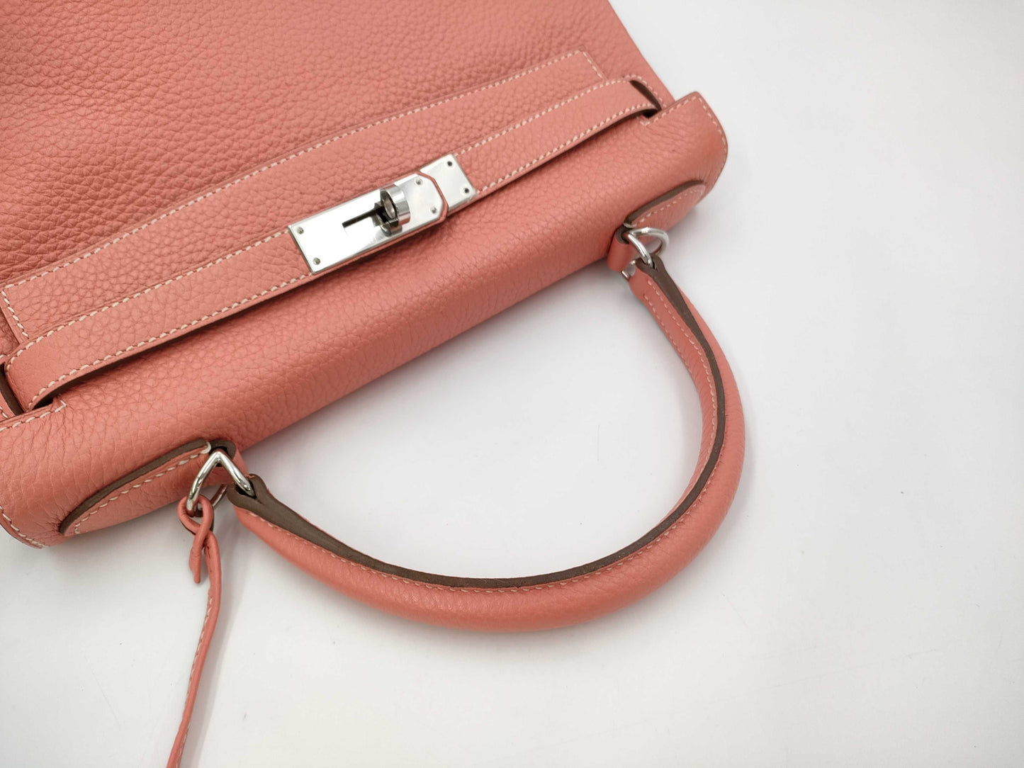 HERMES Kelly 28 Taurillon Crevette Handbag Q