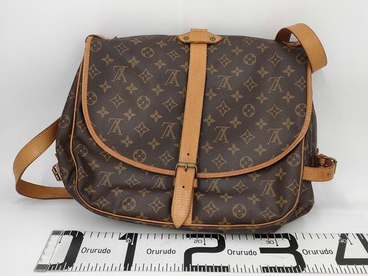 LOUIS VUITTON LOUIS VUITTON Monogram Saumur 43 AR0940 Shoulder Bag