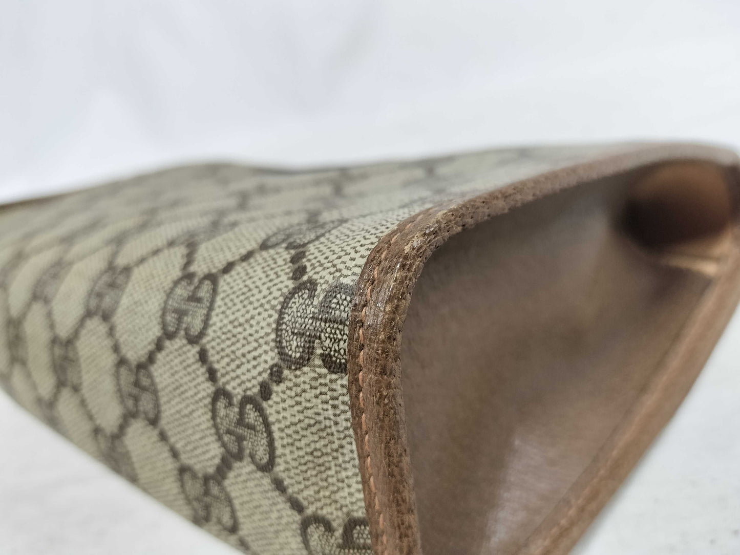 GUCCI GG Supreme Clutch Bag, GG Supreme Sherry Line Interlocking Accents, Brown/Beige, 89.01.030