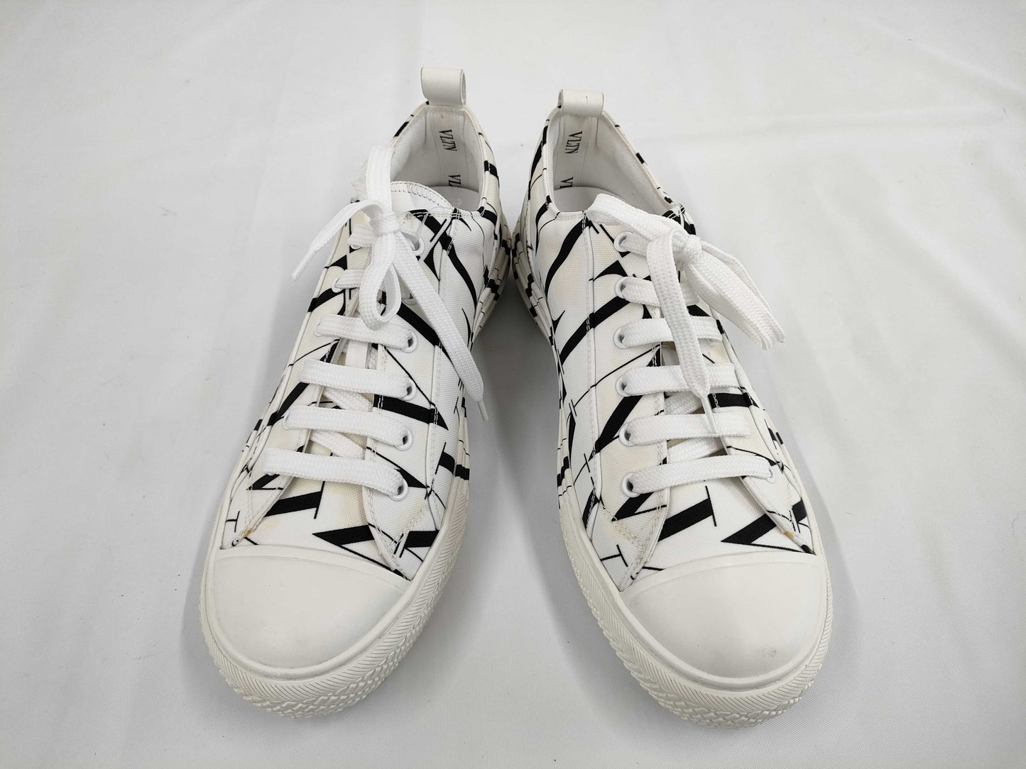 VALENTINO VLTN 42 Sneakers
