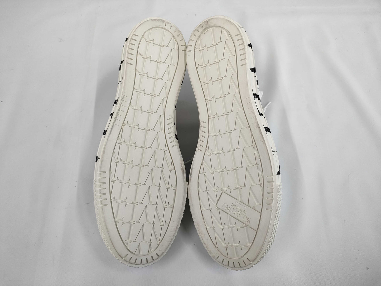 VALENTINO VLTN 42 Sneakers