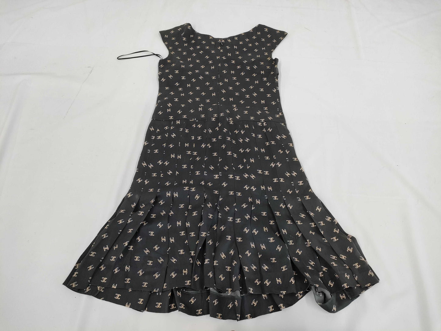 CHANEL Coco Mark Print Silk Dress, Black, Size 34, P44350 Dress
