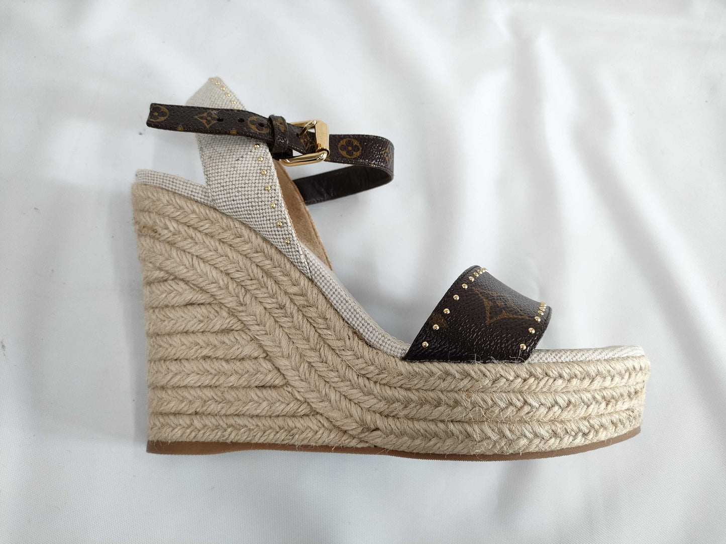 LOUIS VUITTON LOUIS VUITTON Louis Vuitton Coastline Wedge Sandals Size 36 1/2