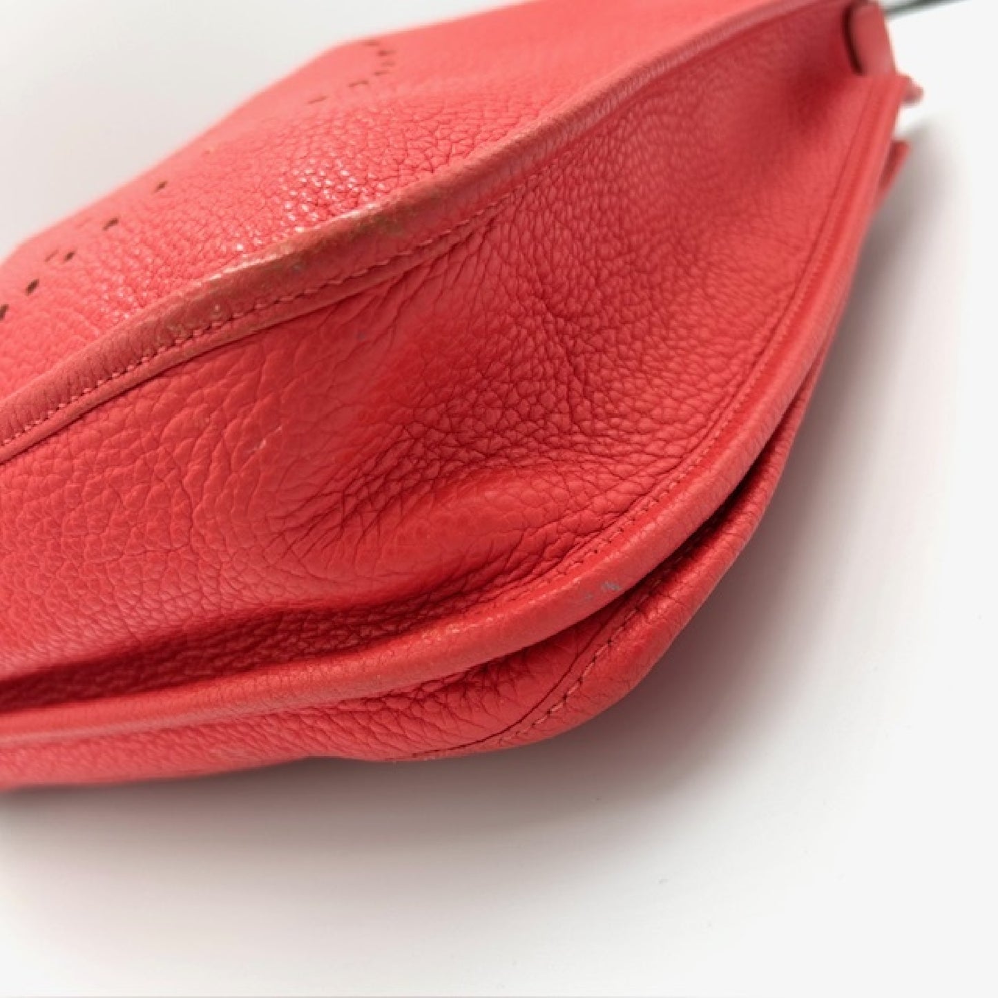 HERMES Evelyn 3 PM □O Stamped Shoulder Bag