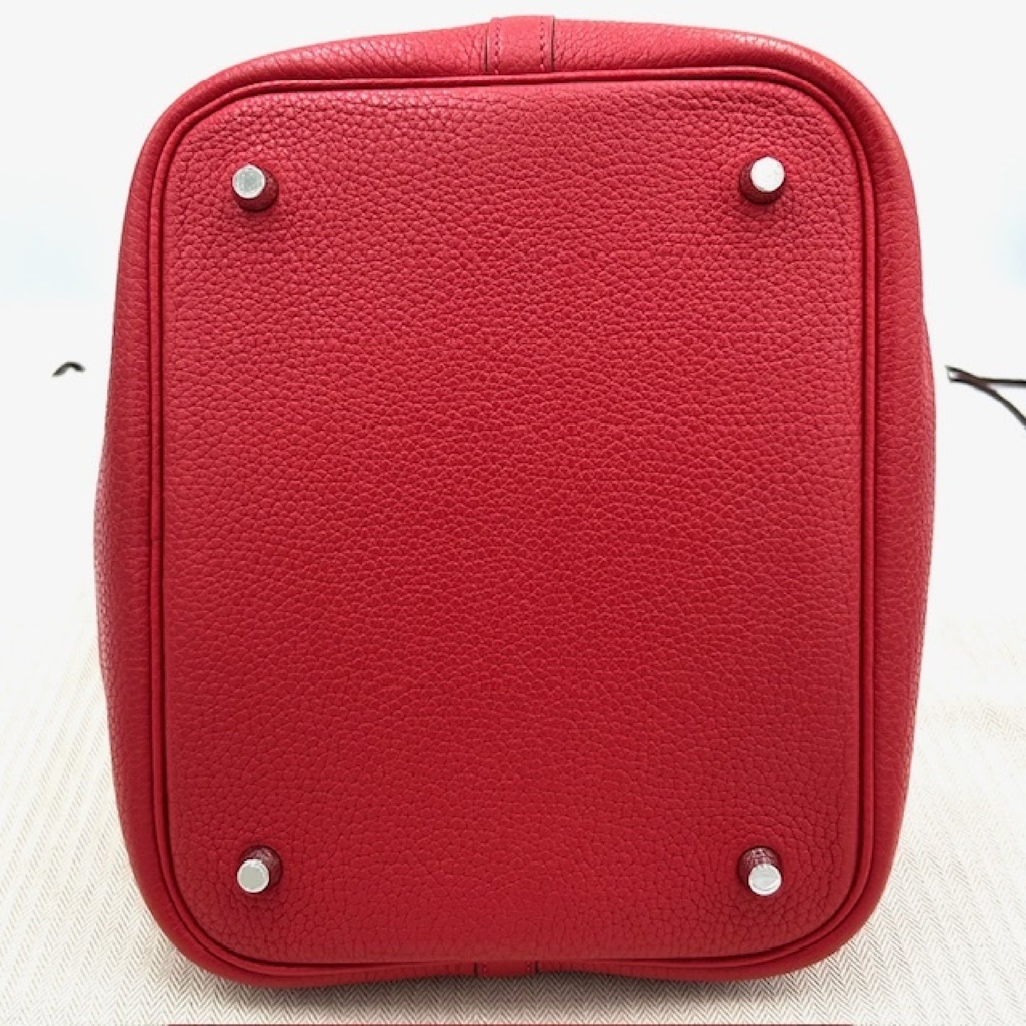 HERMES Picotin Lock MM X Stamped Handbag
