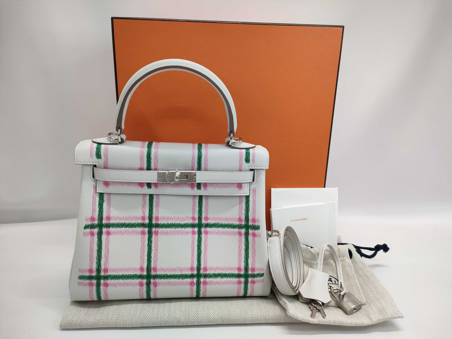 HERMES Kelly 25 Tartan Light, Gripere/Bubblegum/Vert Moyen, Silver Hardware, K Stamp, Handbag
