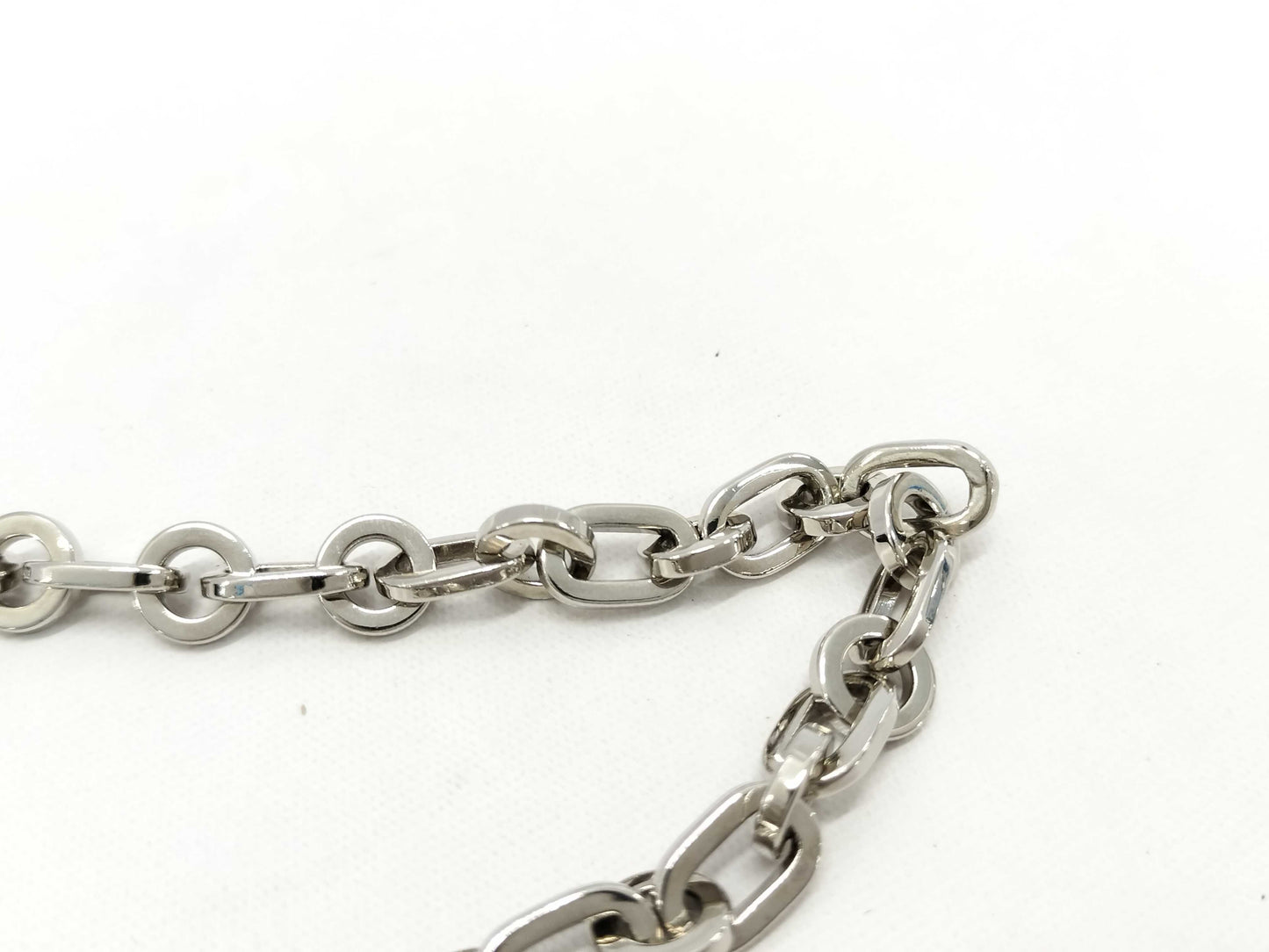 HERMES Vert Chain Mini Handbag in Black Alligator Shine with Silver Hardware and C Stamp