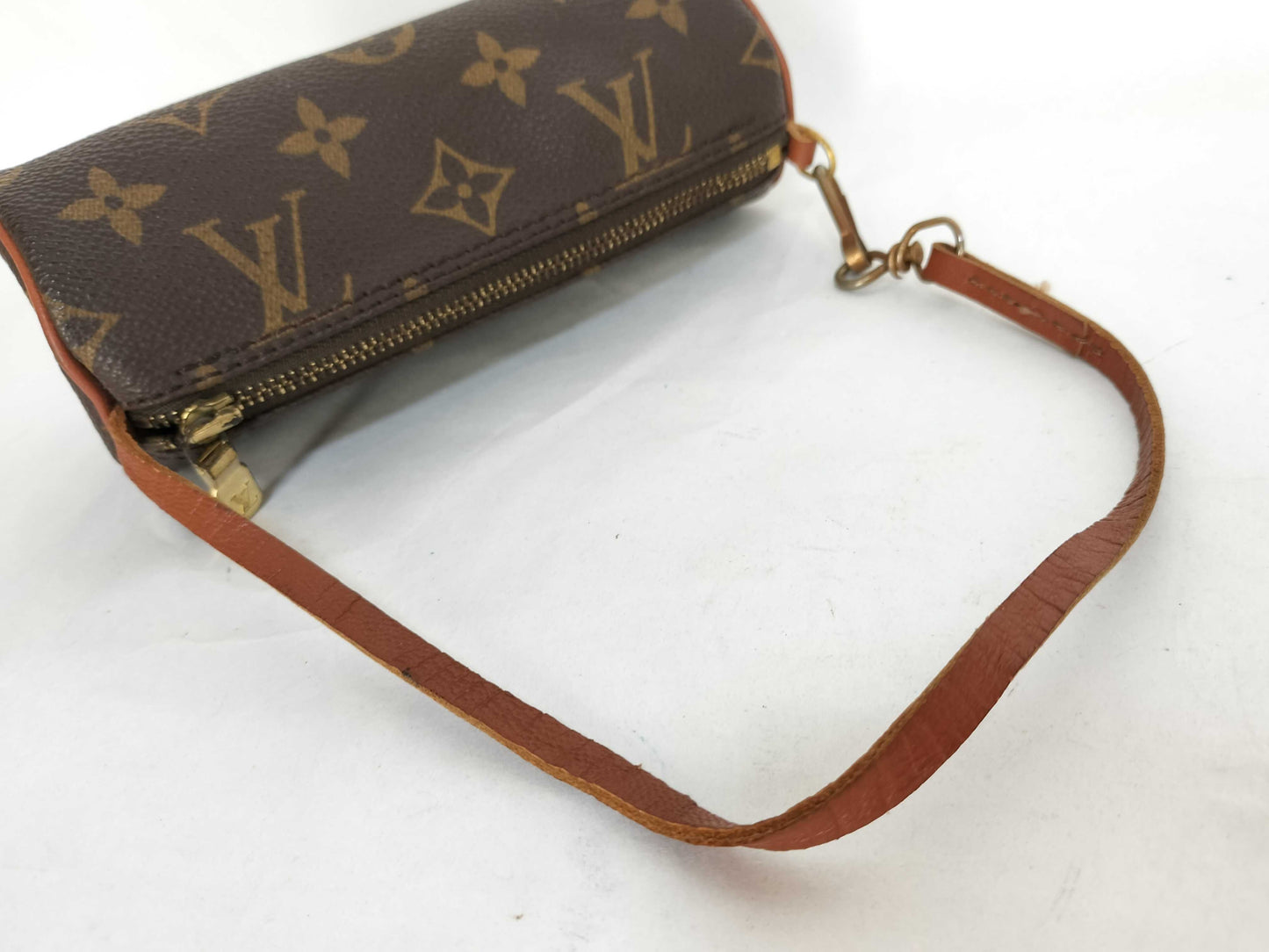LOUIS VUITTON LOUIS VUITTON Monogram Vuitton Pouch Pouch
