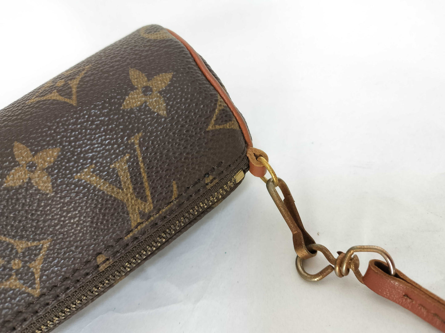 LOUIS VUITTON LOUIS VUITTON Monogram Vuitton Pouch Pouch