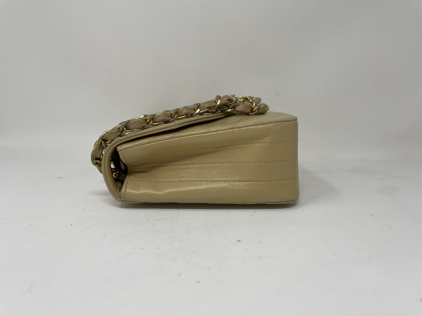 CHANEL CHANEL Shoulder Bag Lambskin Wave Stitch Beige Shoulder Bag