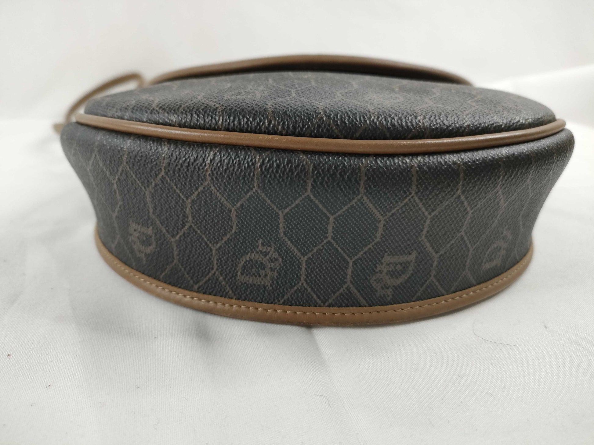 Dior Christian Dior Christian Dior Shoulder Bag Honeycomb Pattern Shoulder Bag