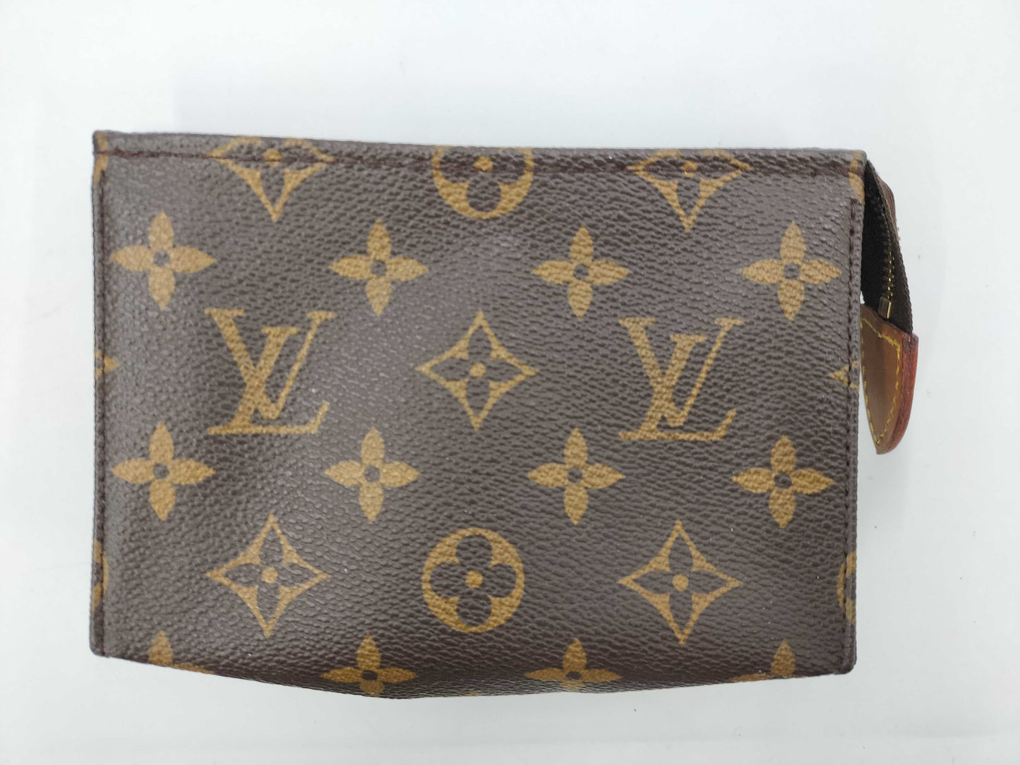 LOUIS VUITTON Louis Vuitton Monogram Pouch