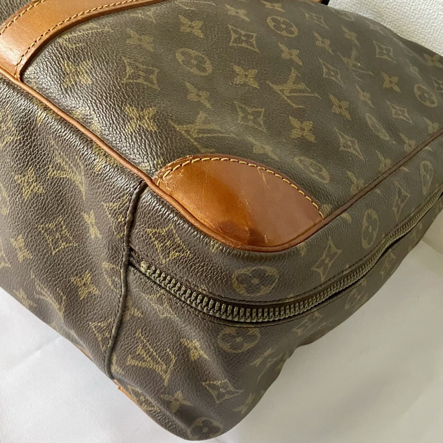 LOUIS VUITTON LOUIS VUITTON Monogram Sirius 45 Bag