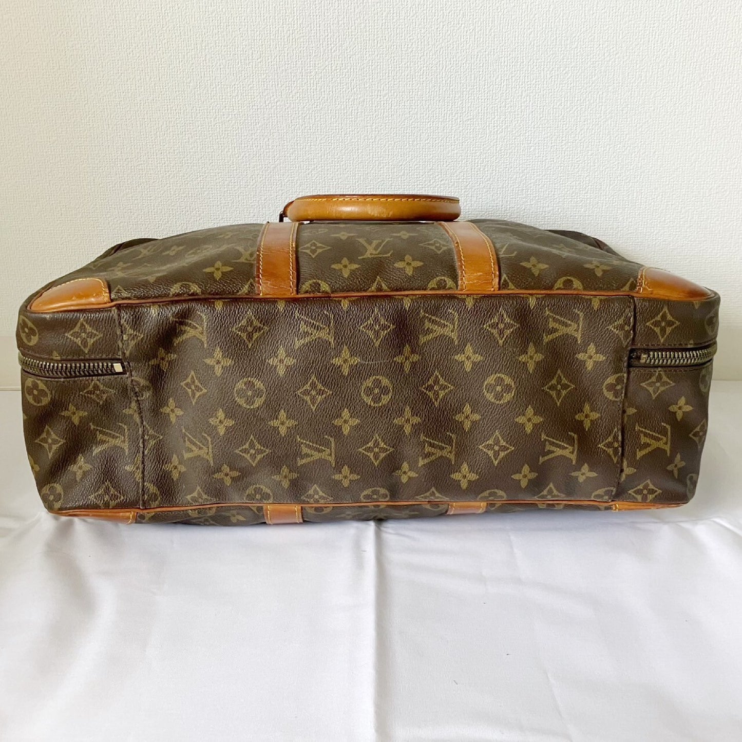 LOUIS VUITTON LOUIS VUITTON Monogram Sirius 45 Bag