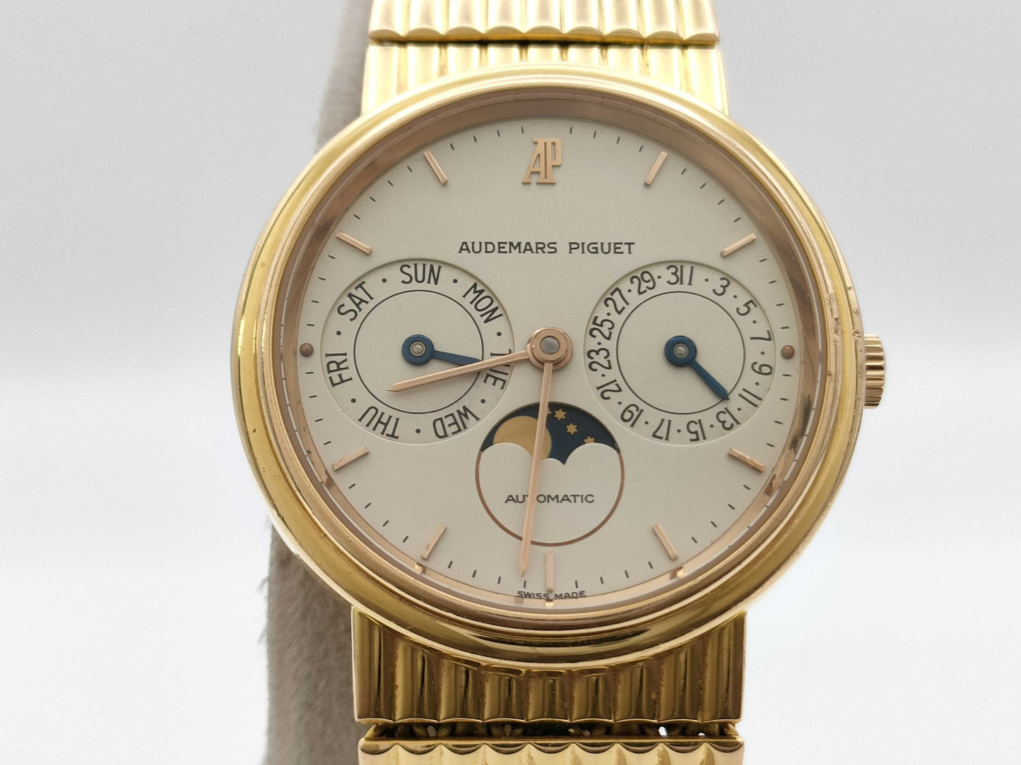 AUDEMARS PIGUET AUDEMARS PIGUET C45862 Automatic 18K Gold Boys' Watch