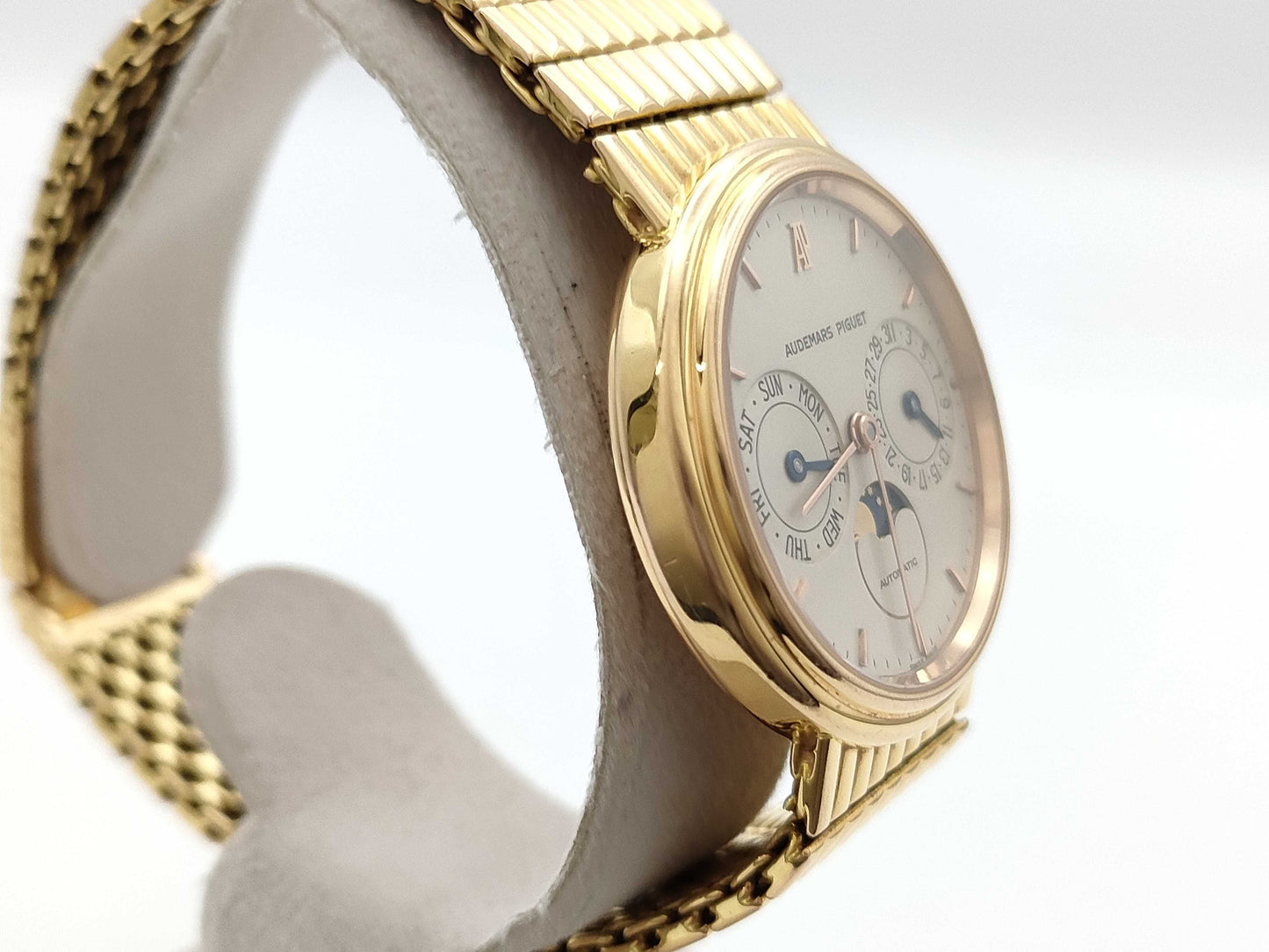 AUDEMARS PIGUET AUDEMARS PIGUET C45862 Automatic 18K Gold Boys' Watch