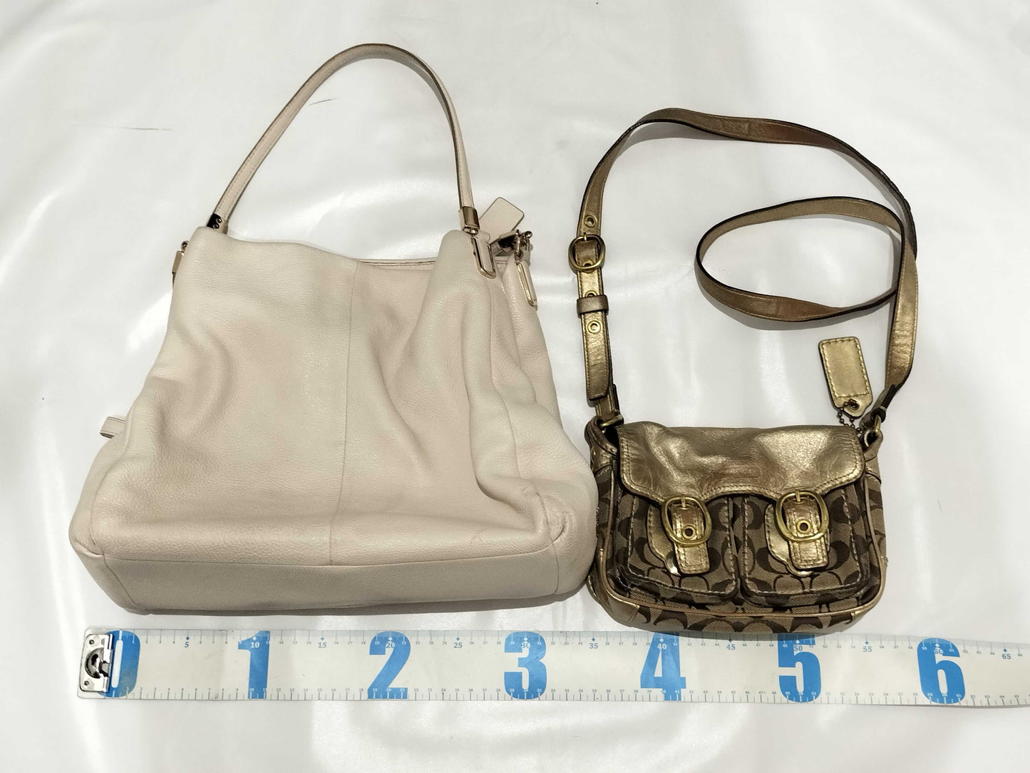 COACH Signature Coach 4-Piece Shoulder Bag Set