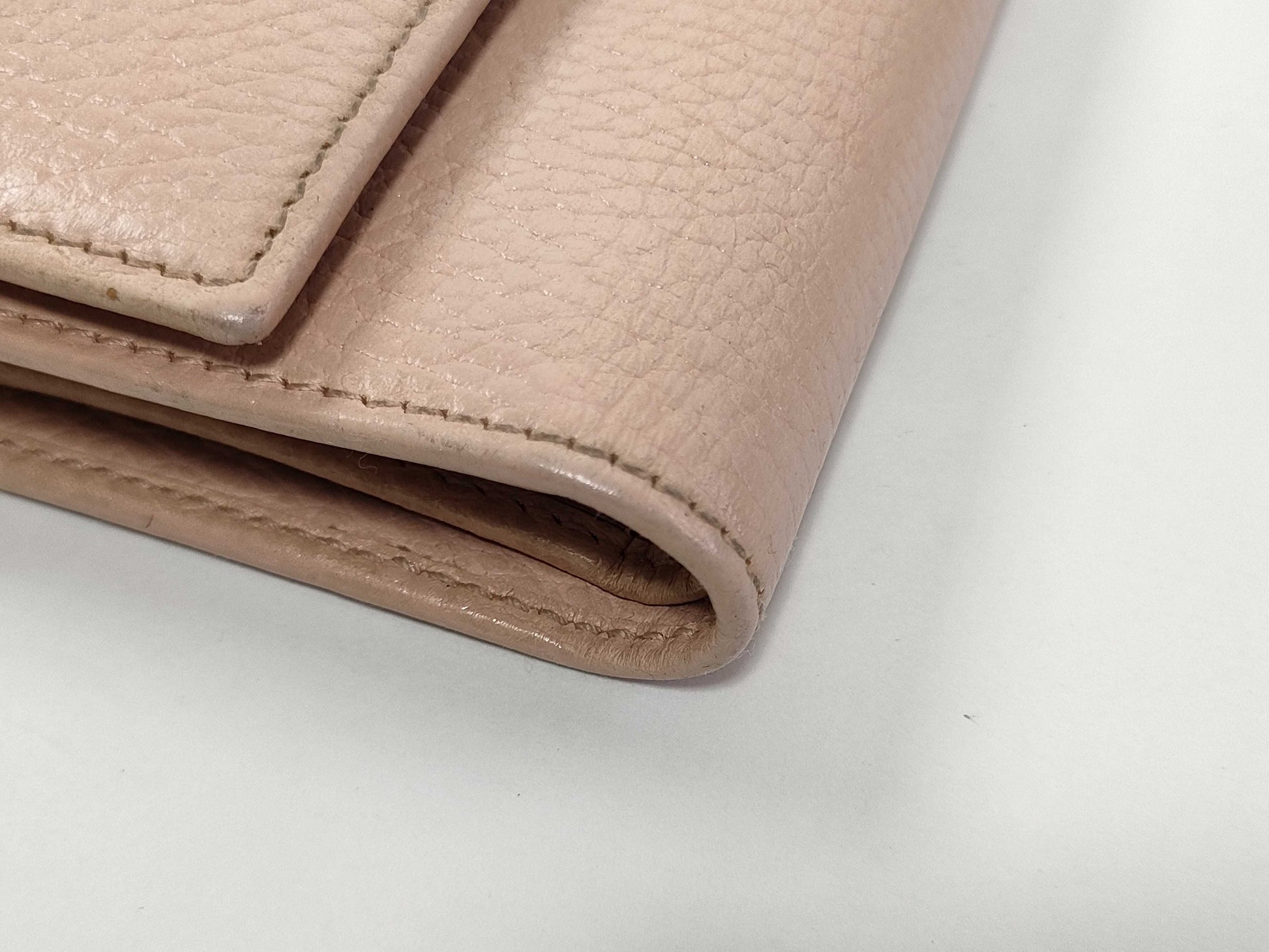 GUCCI Marmont Tri-fold Wallet