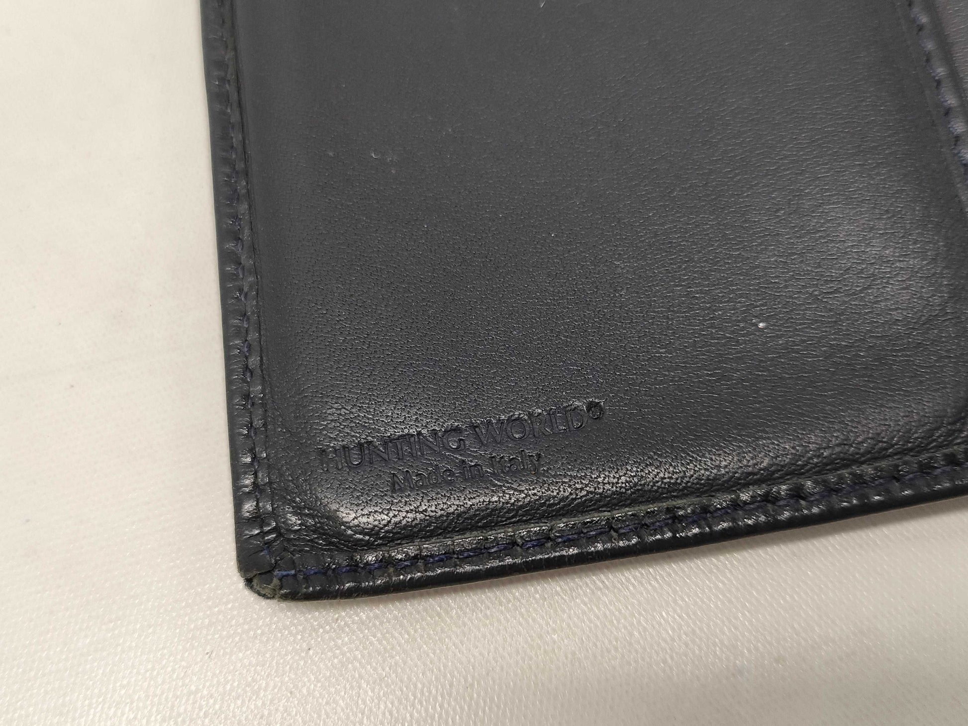 Hunting World Wallet Billfold Wallet