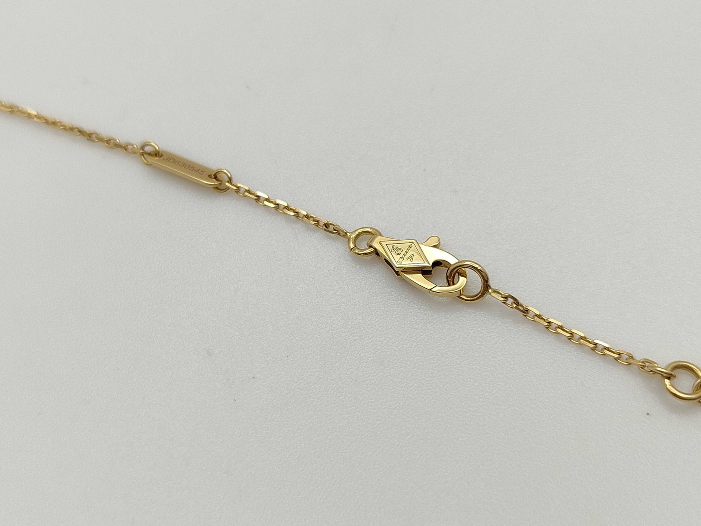 Van Cleef & Arpels Frivole Mini 1PD Yellow Gold AU750 3.2g Necklace