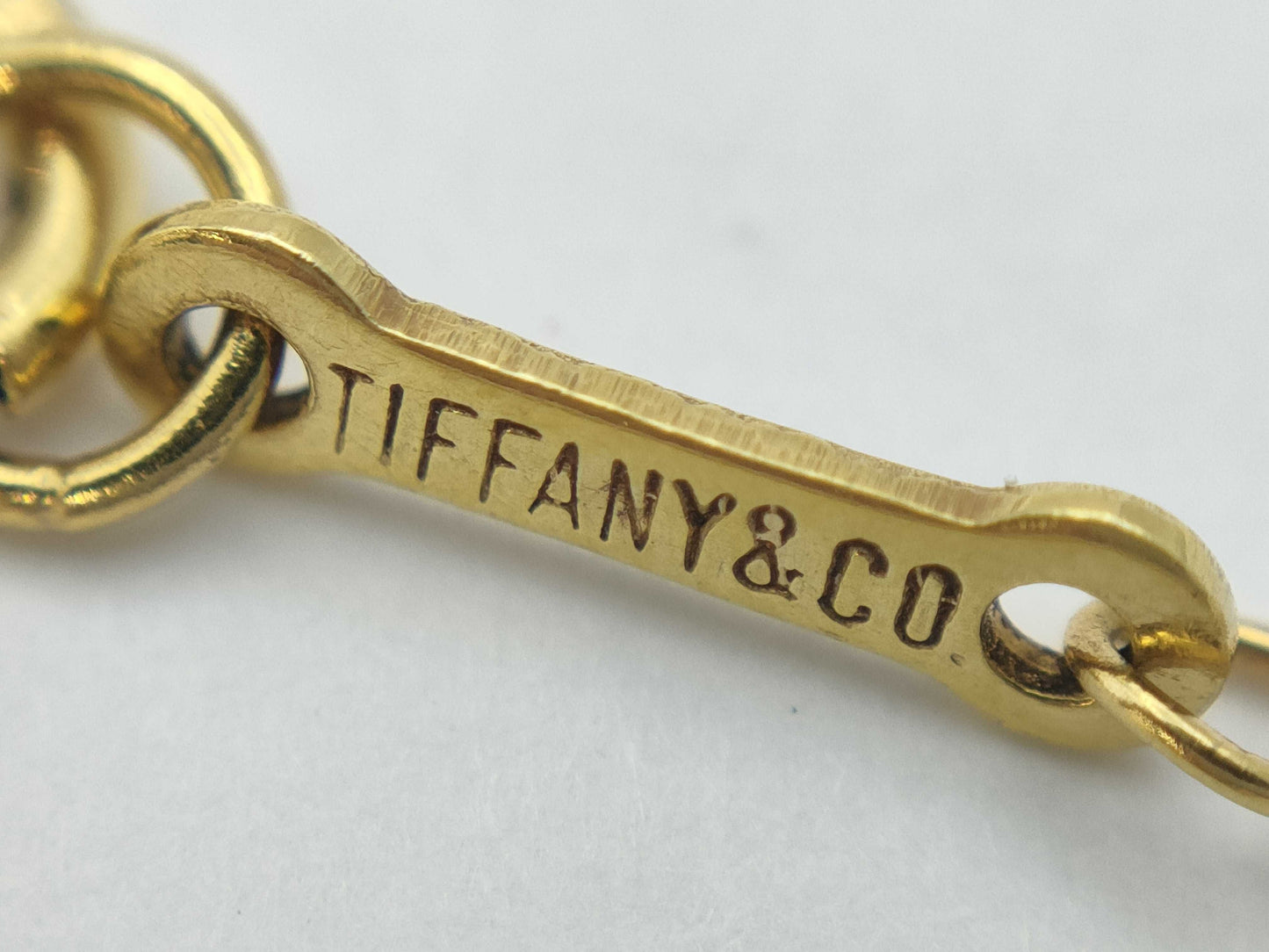 Tiffany & Co. Bean Large Necklace in Yellow Gold 750, 7.4g