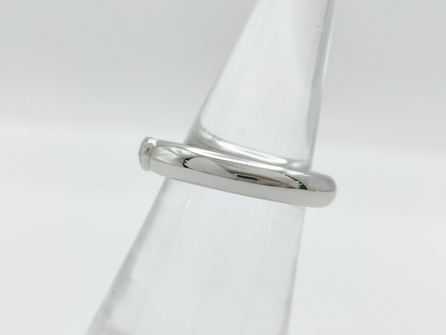Tiffany & Co. Friendship Diamond Ring, WG 750, 4.8g