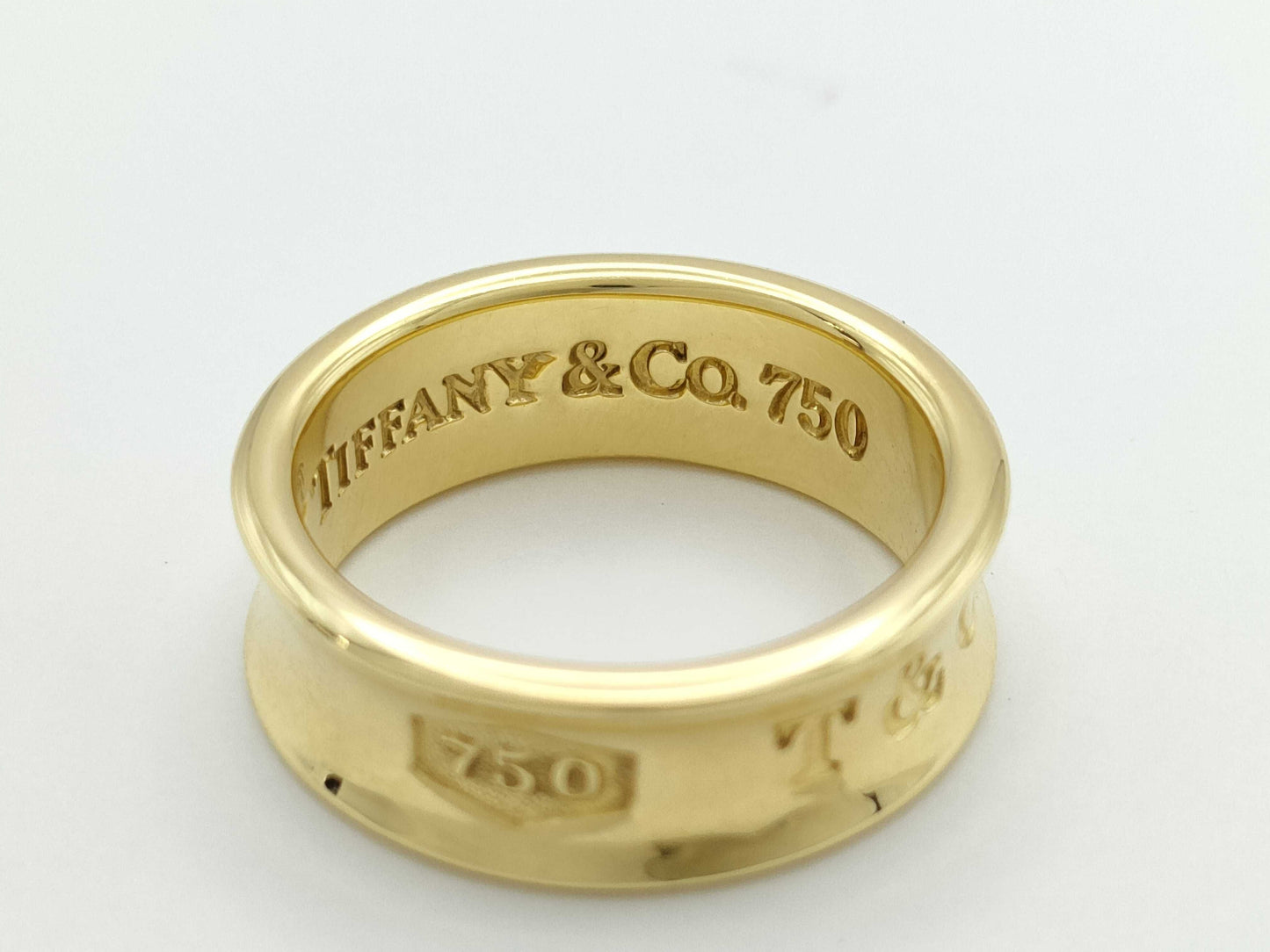 Tiffany & Co. Narrow Yellow Gold 750 5.9g Ring