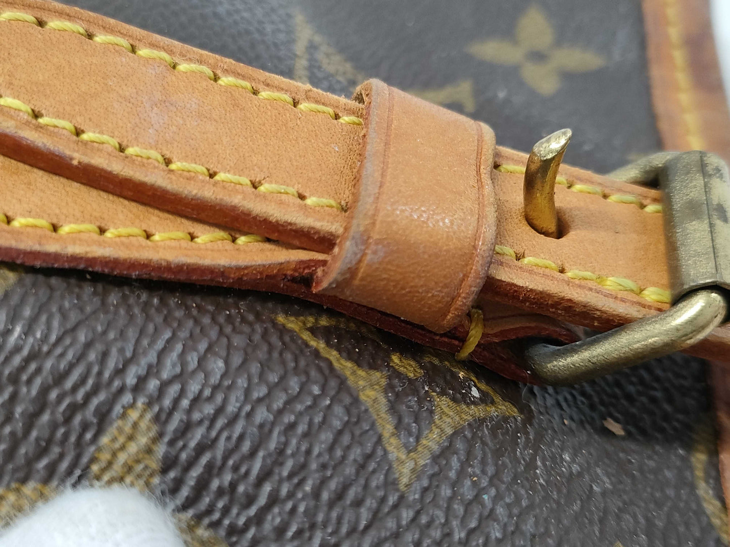 LOUIS VUITTON Louis Vuitton Bucket PM Handbag