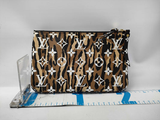 LOUIS VUITTON Giant Jungle Pochette Double Zip Shoulder Bag Wallet