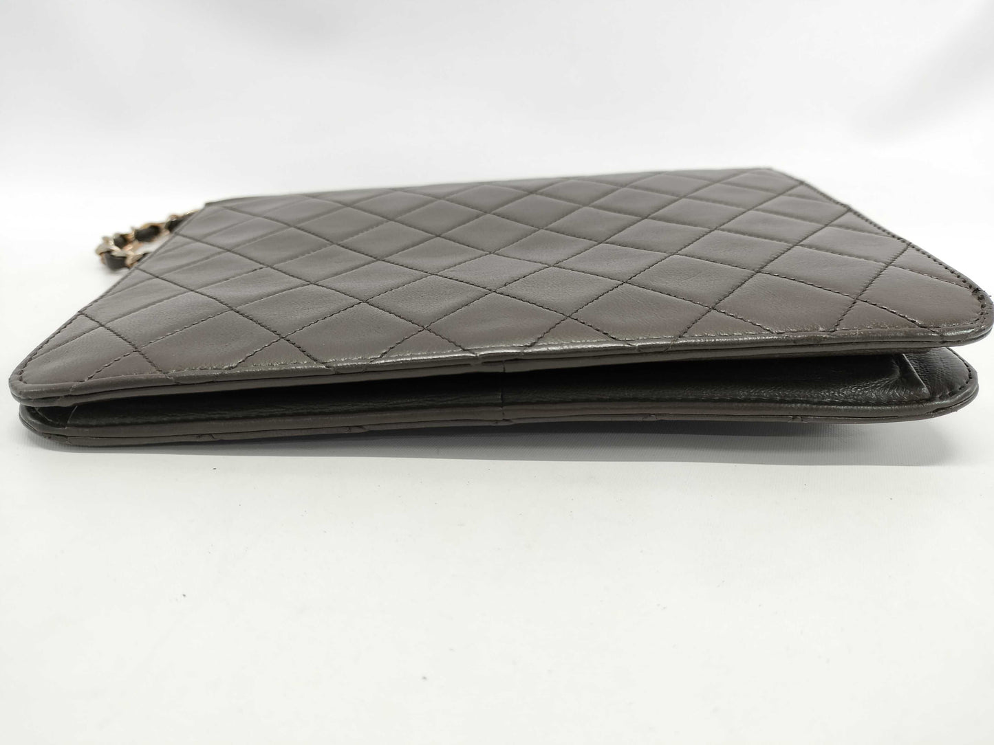 CHANEL Matelasse Shoulder Bag