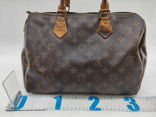 LOUIS VUITTON Monogram Louis Vuitton Speedy Handbag