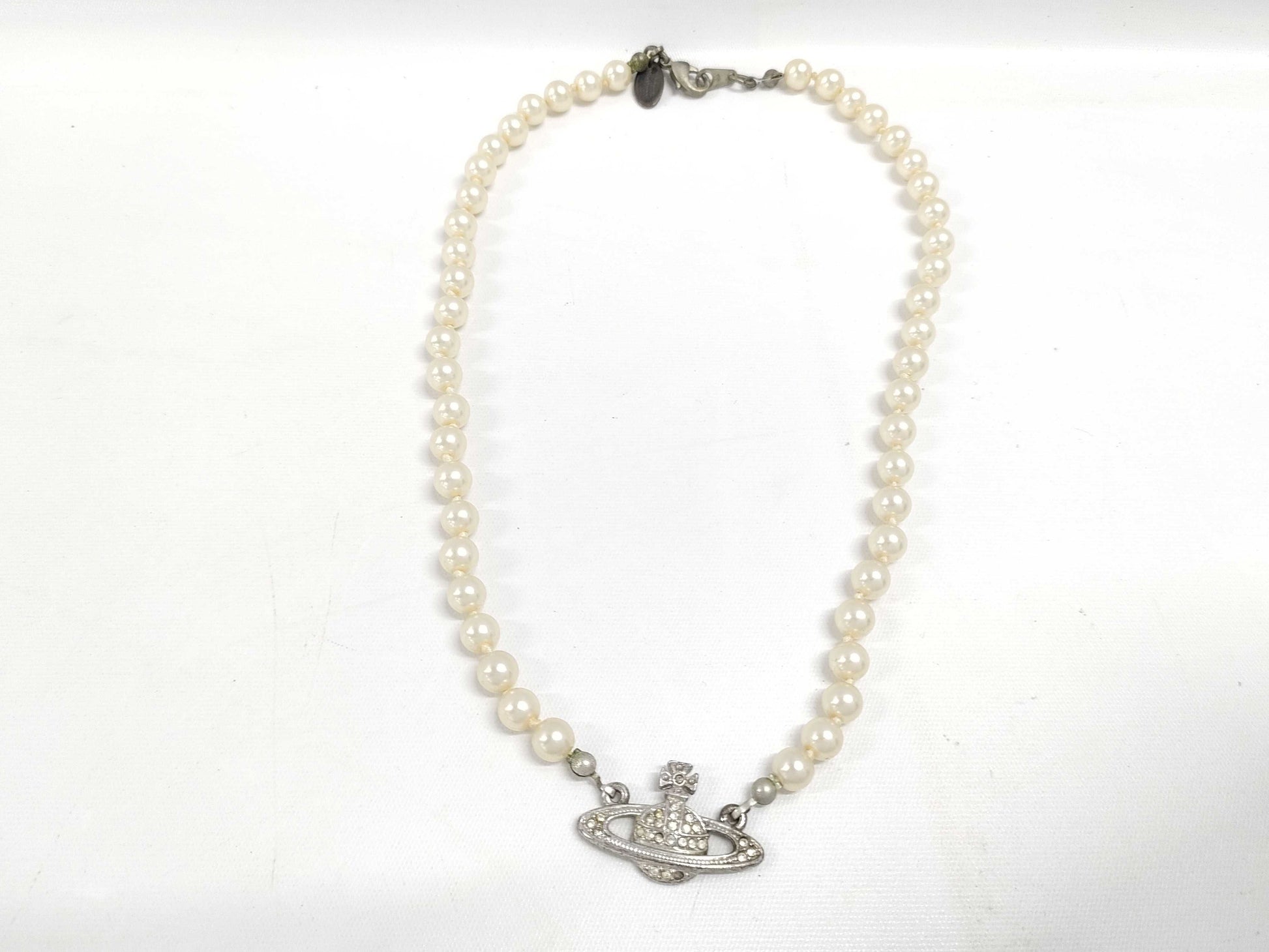 Vivienne Westwood Vivienne Pearl Necklace Necklace
