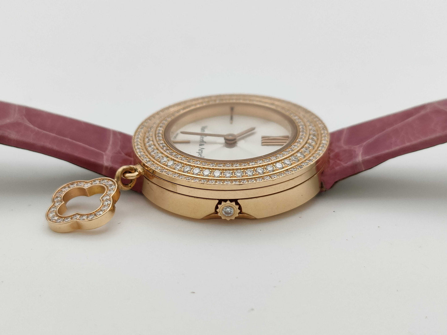 Van Cleef & Arpels Charm Watch VCARO29700 HH44377 2575164 Quartz 18K Gold Women's Watch