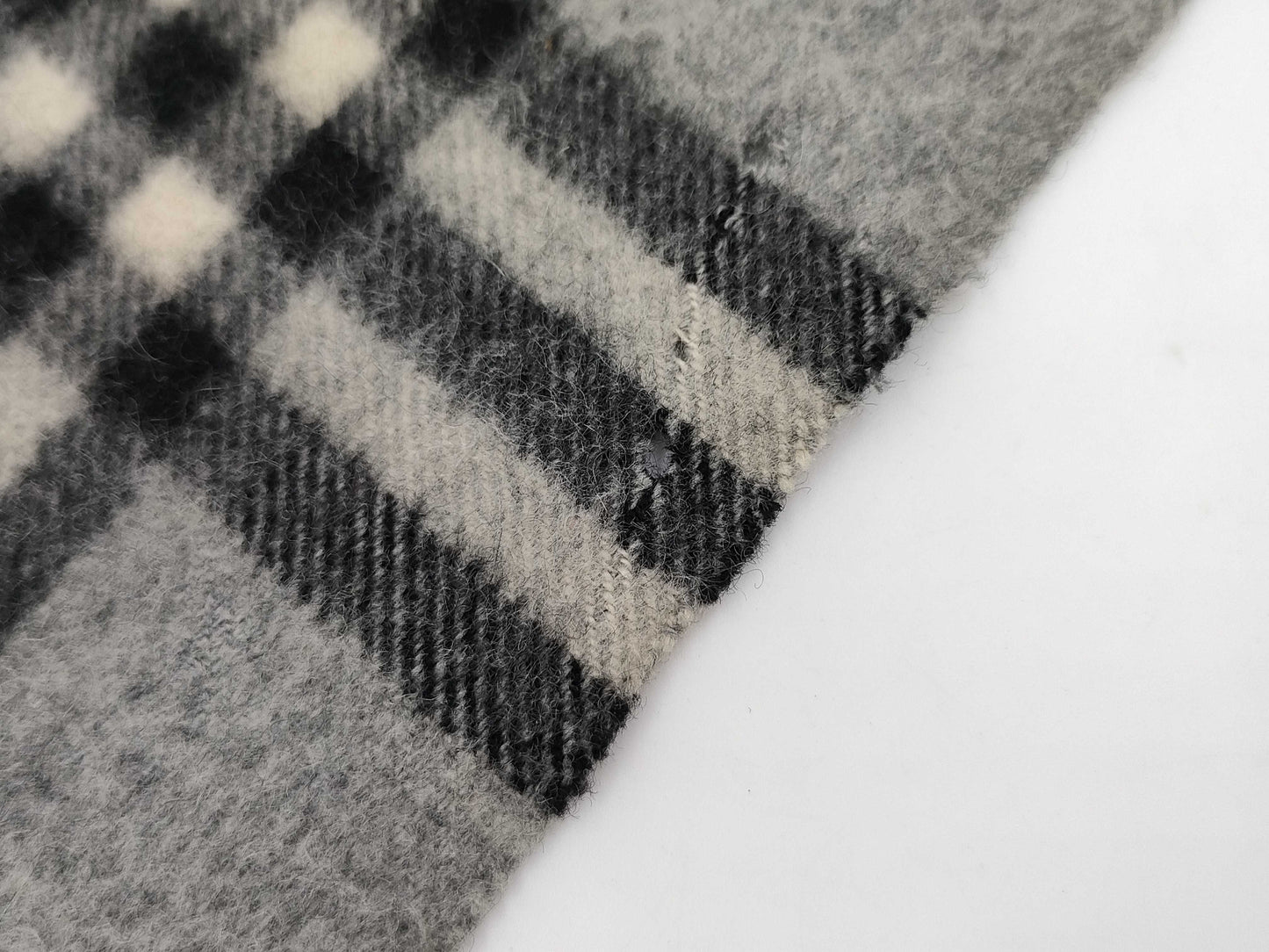 BURBERRY Nova Check Fringe Scarf, Sanyo Shokai, Cashmere, Gray, Tag Included