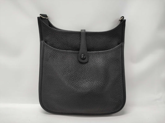 HERMES Evelyne III PM Taurillon Black Shoulder Bag with L Stamp