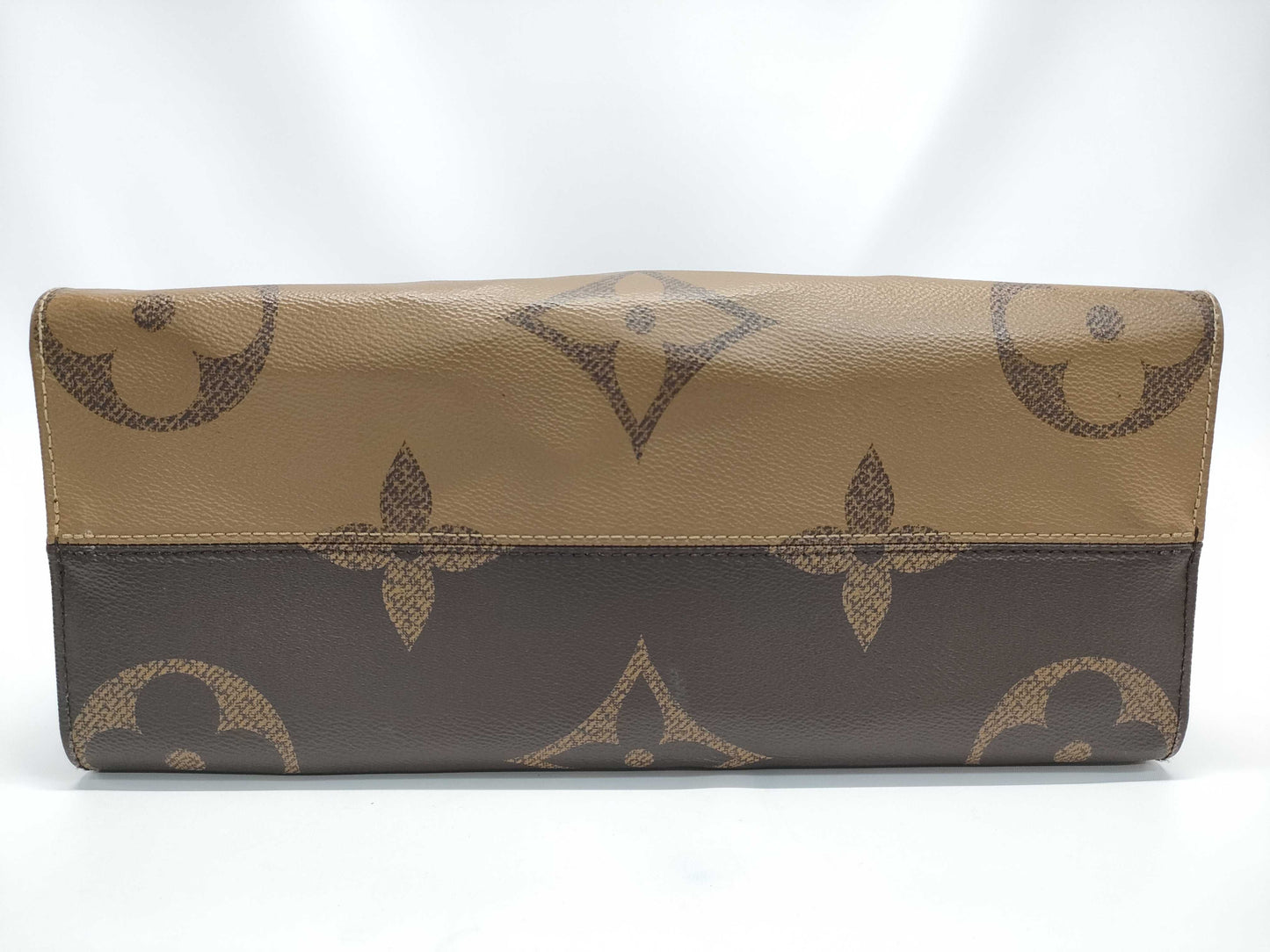 LOUIS VUITTON Monogram Giant On the Go MM M45321 Tote Bag