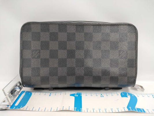 LOUIS VUITTON Damier Graphite Zippy XL N41503 Wallet