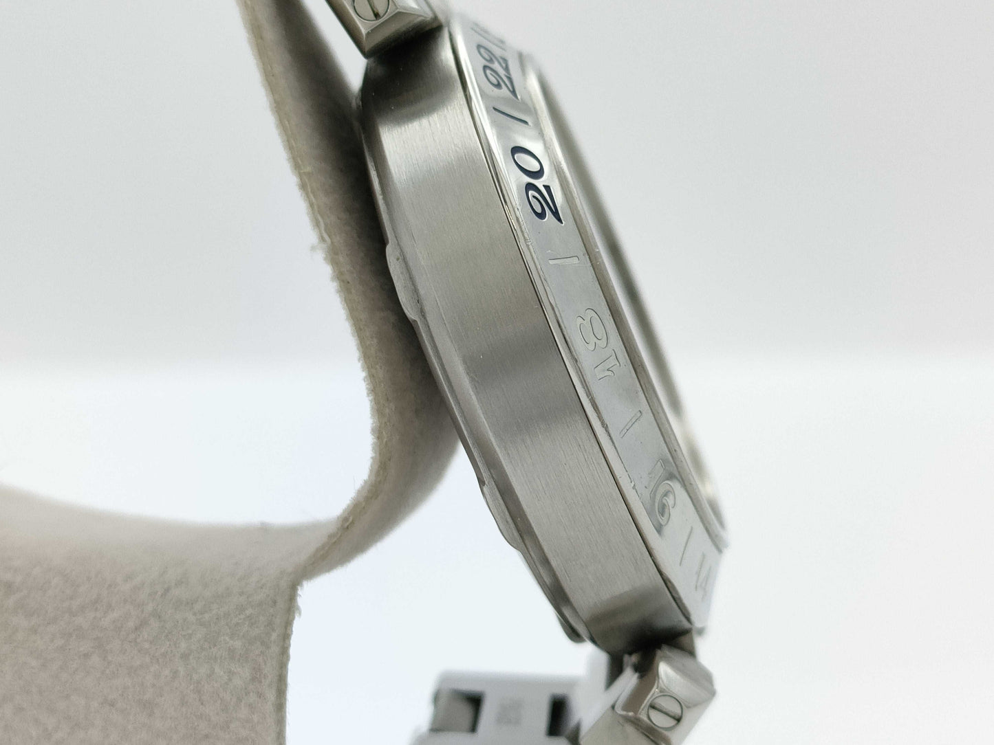Cartier Pasha C Meridian W31078M7 2377 817986CD Automatic Men's Watch