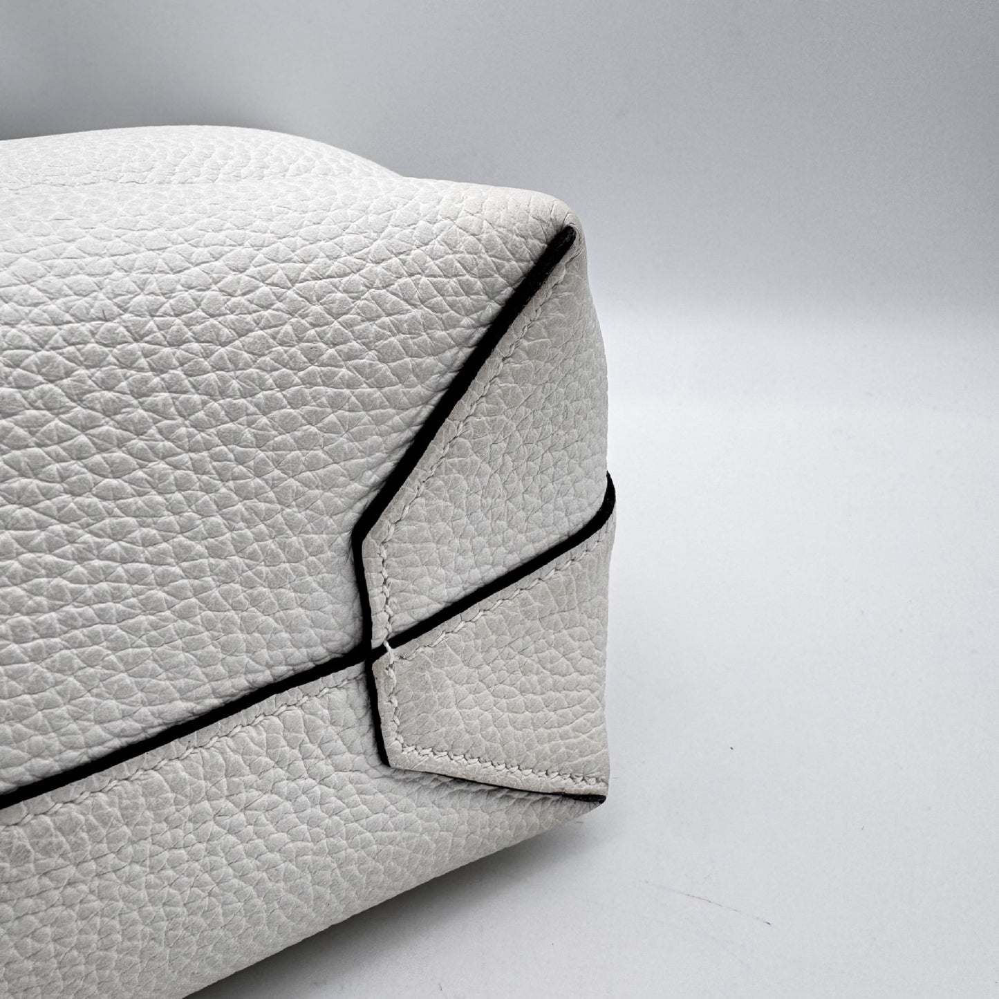 HERMES Cabaseri Color Name/New White Etoupe W31 Box Bag Tag Tote Bag