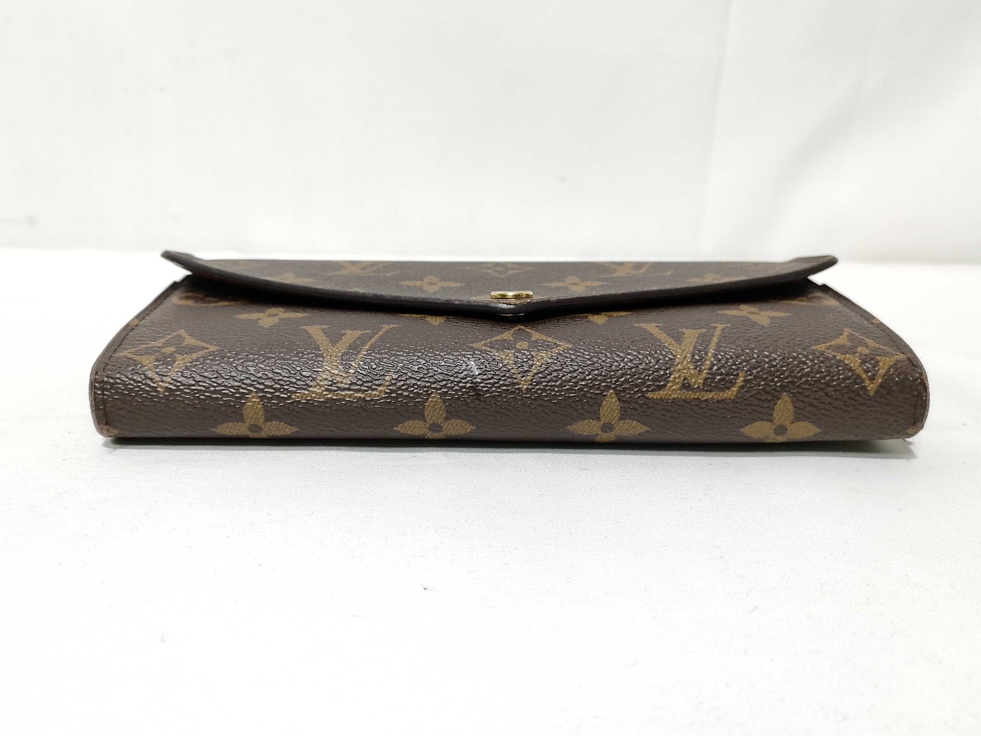 LOUIS VUITTON Monogram LOUIS VUITTON Portefeuille Sarah Monogram Long Wallet