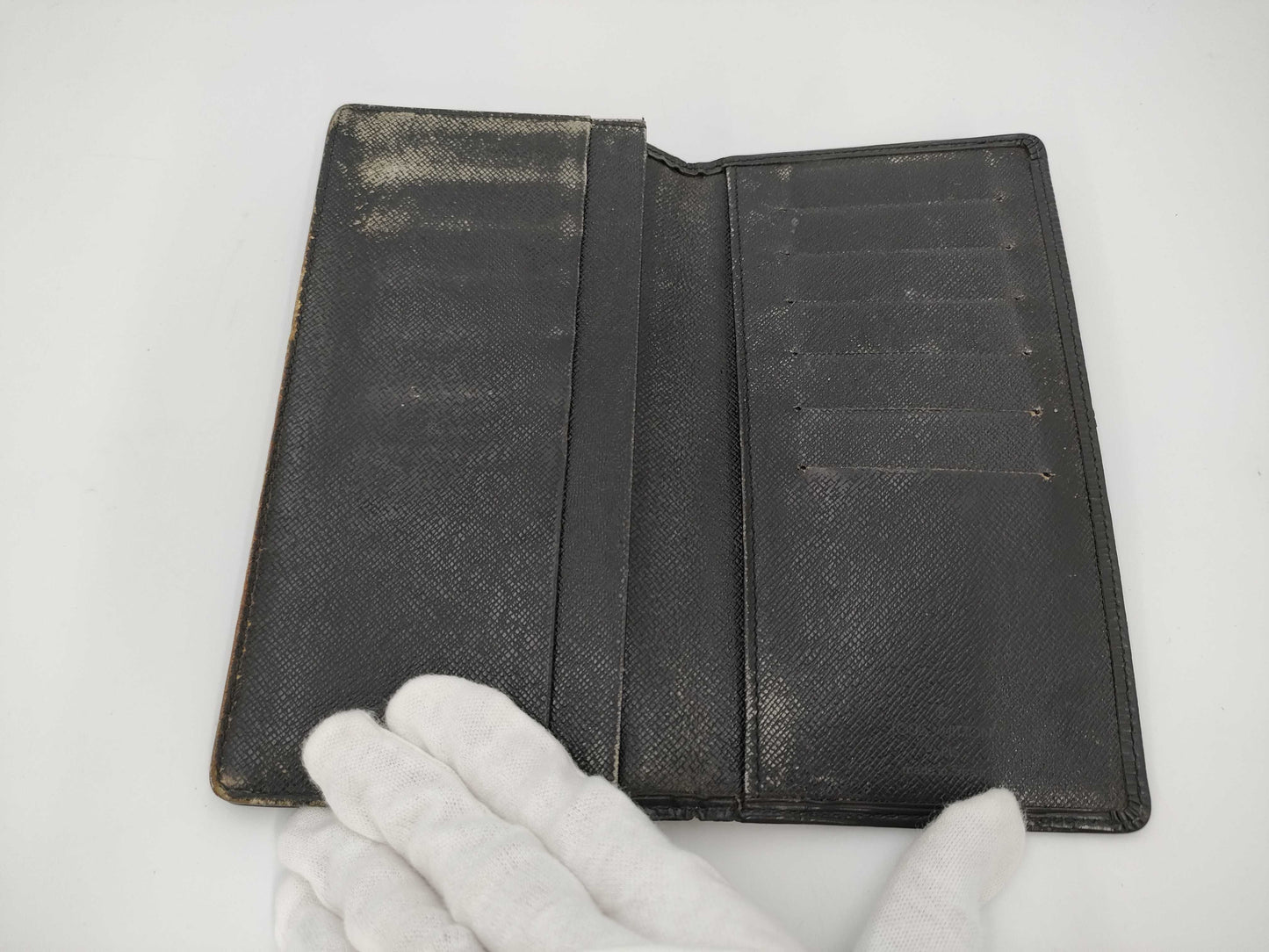 LOUIS VUITTON Louis Vuitton wallet