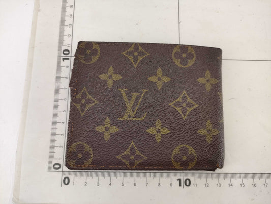 LOUIS VUITTON Monogram Louis Vuitton Wallet