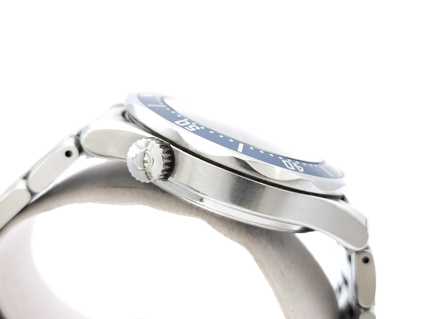 OMEGA 2561.80 58476141 Quartz Men's Watch