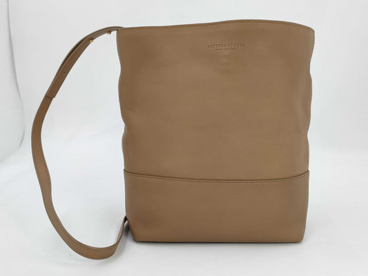 BOTTEGA VENETA Leather Shoulder Bag